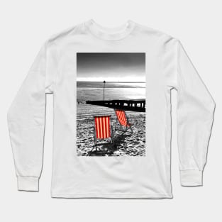 Three Shells Beach Southend on Sea Essex England Long Sleeve T-Shirt